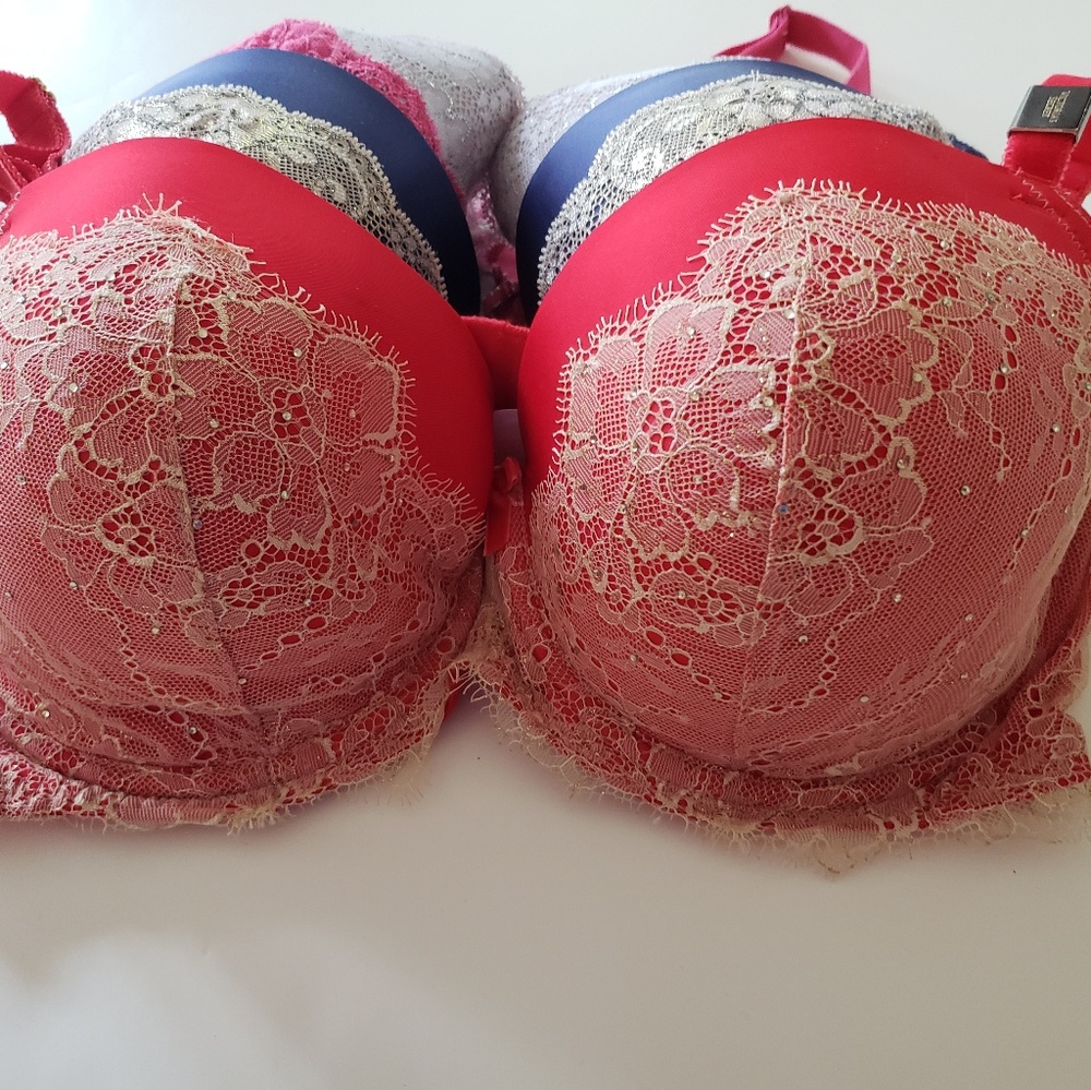Victoria's Secret Sexy Demi Bra Red & Gold - 36DD - Picture 2 of 4